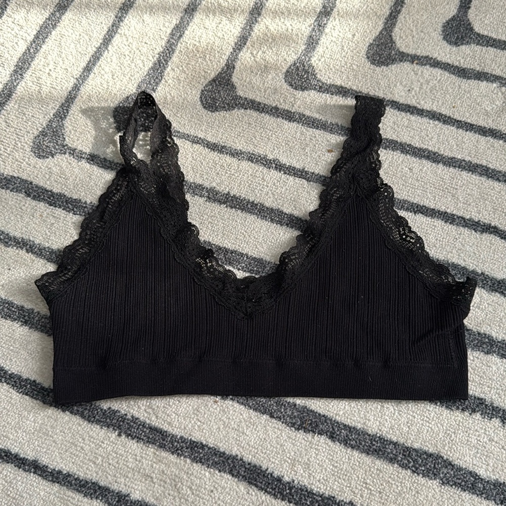 Black Lace & Spandex Bralet